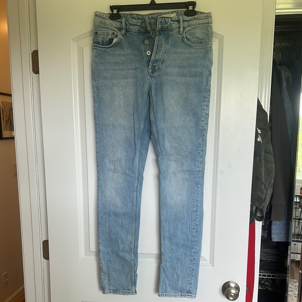 Light Wash Men’s Slim Jeans - Classic Casual Style